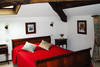 chambre - CHATEAU DE L'HOSTE 2009
