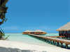 Maldives - Male, 9 OU 10 JOURS / 7 NUITS - Hôtel Meeru Island Resort 4 * Voyages de Noce - en formule Pension Complète - Laissez-vous séduire par cette île, à l’ambiance jeune, sportive et animée.
