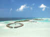 Maldives - Male, 9 OU 10 JOURS / 7 NUITS - Hôtel Olhuveli Beach & Spa 4* Pilotis Voyages de Noce - situé sur l'Atoll de Malé sud - formule demi-pension - En quête de calme ou de vacances sportives, vous trouverez votre bonheur. 