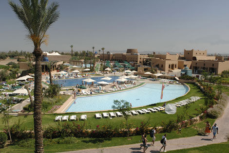 PISCINE - MADINA