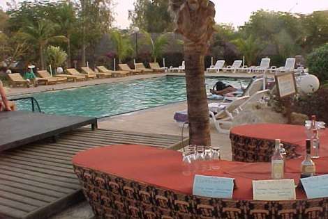 Piscine - BOUGAINVILLEES