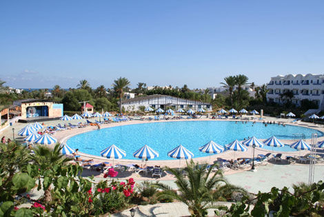 PISCINE 2 - CLUB SOLEIL