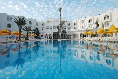 pisicine - ISIS AND SPA